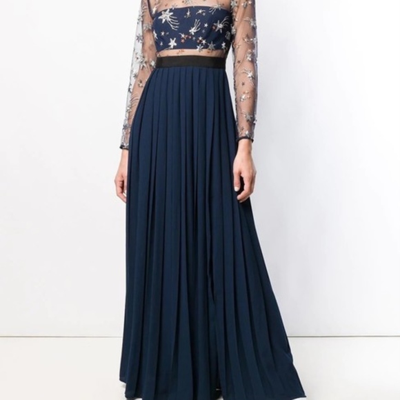 NWT Navy Star Embroidered Pleated Gown Formal Dres - Picture 5 of 7